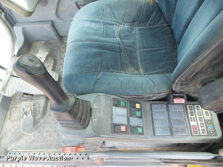 image for item DD5912 2002 Volvo EC210B excavator