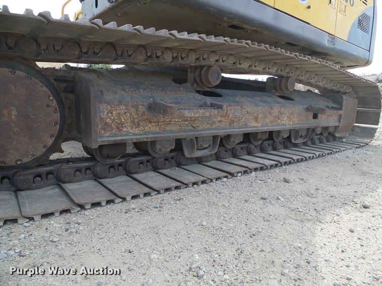 image for item DD5912 2002 Volvo EC210B excavator