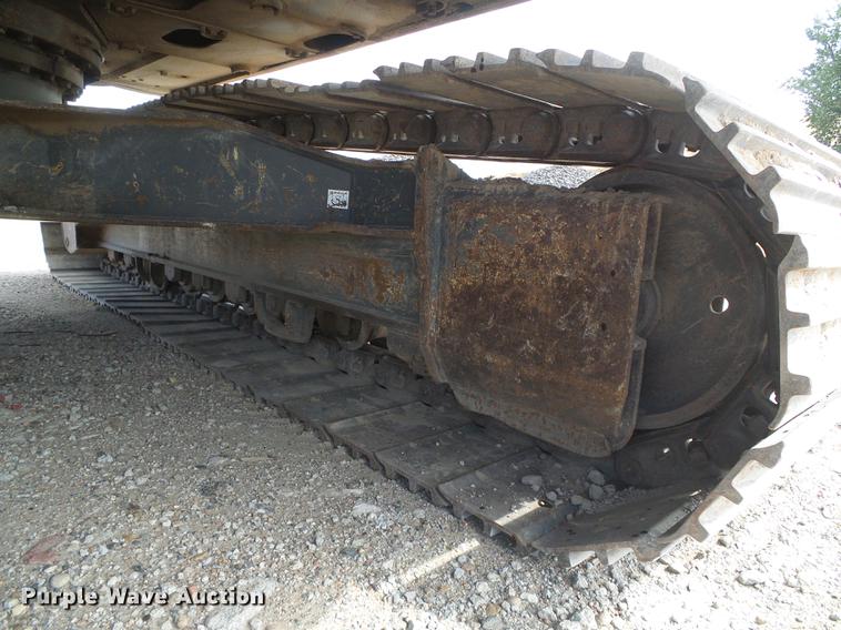 image for item DD5912 2002 Volvo EC210B excavator