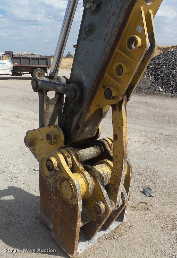 image for item DD5912 2002 Volvo EC210B excavator