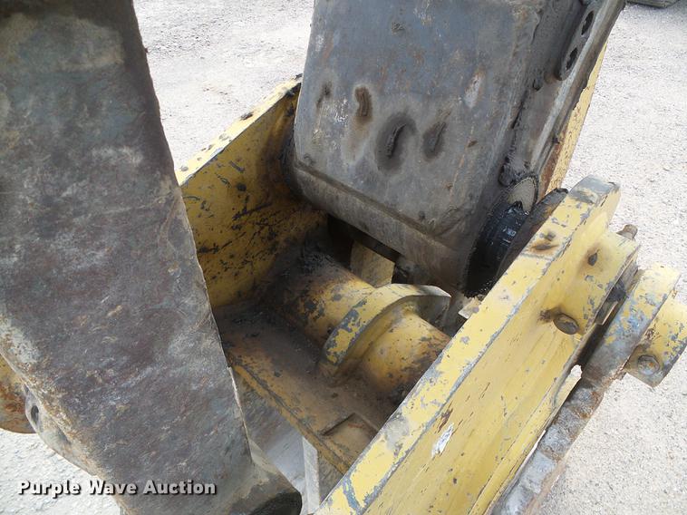 image for item DD5912 2002 Volvo EC210B excavator