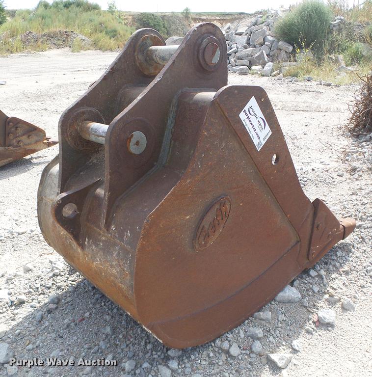 image for item DD5914 Geith 36"W bucket