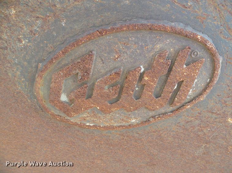 image for item DD5914 Geith 36"W bucket