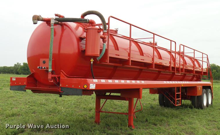 image for item DD5925 2014 Dragon 150BBL vacuum tank trailer