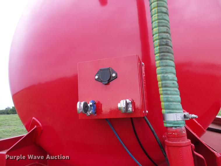 image for item DD5925 2014 Dragon 150BBL vacuum tank trailer