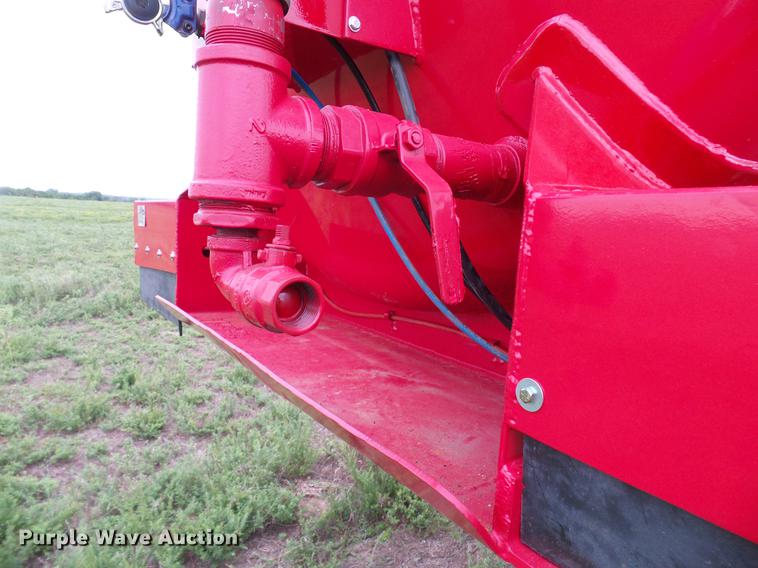 image for item DD5925 2014 Dragon 150BBL vacuum tank trailer