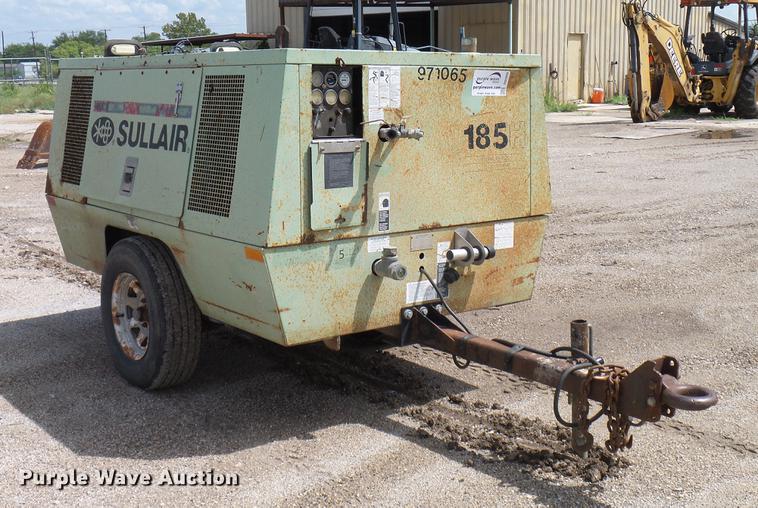image for item DD5933 Sullair 185H air compressor