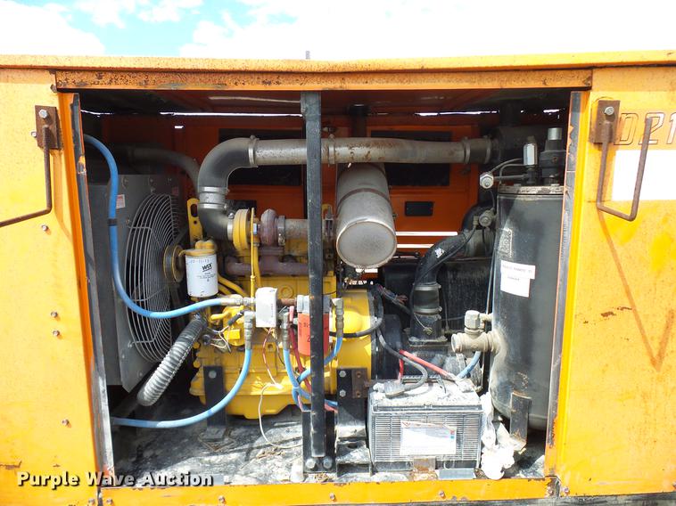 image for item DD5934 1989 Sullivan Palatek D21D air compressor