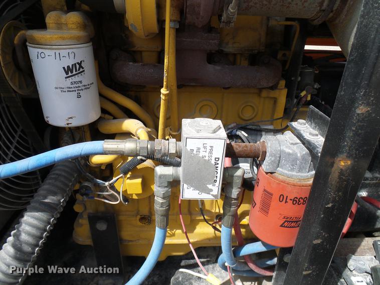 image for item DD5934 1989 Sullivan Palatek D21D air compressor