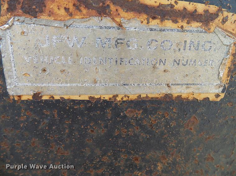 image for item DD5934 1989 Sullivan Palatek D21D air compressor