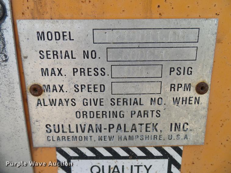 image for item DD5934 1989 Sullivan Palatek D21D air compressor