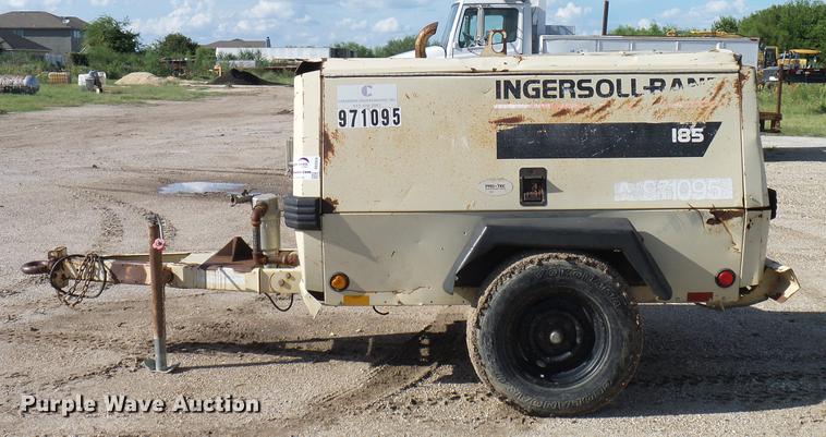image for item DD5936 1990 Ingersoll Rand 185W air compressor