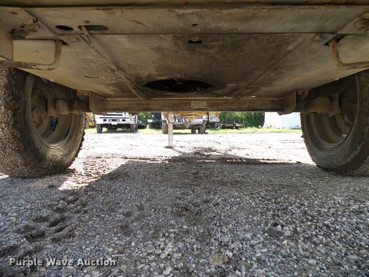 image for item DD5936 1990 Ingersoll Rand 185W air compressor