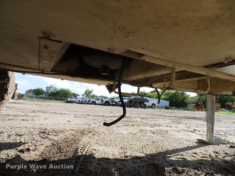 image for item DD5936 1990 Ingersoll Rand 185W air compressor