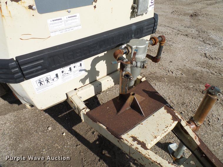 image for item DD5936 1990 Ingersoll Rand 185W air compressor