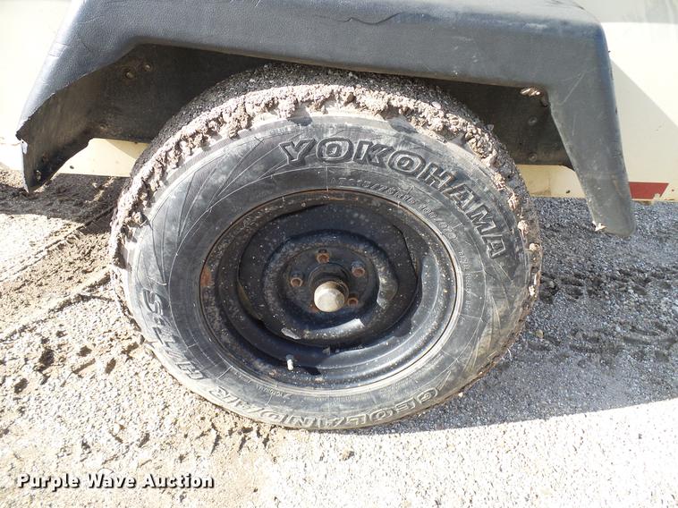 image for item DD5936 1990 Ingersoll Rand 185W air compressor