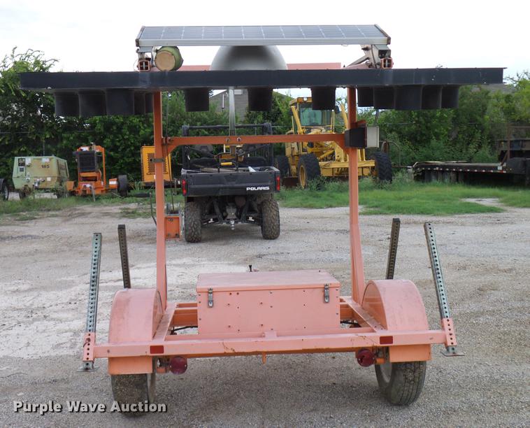 image for item DD5940 2002 Wanco WTSP55 arrow board