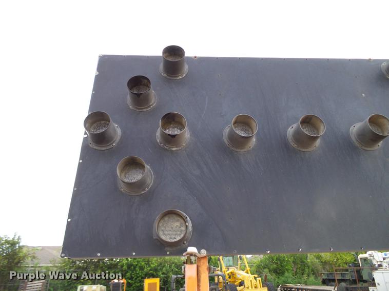 image for item DD5940 2002 Wanco WTSP55 arrow board