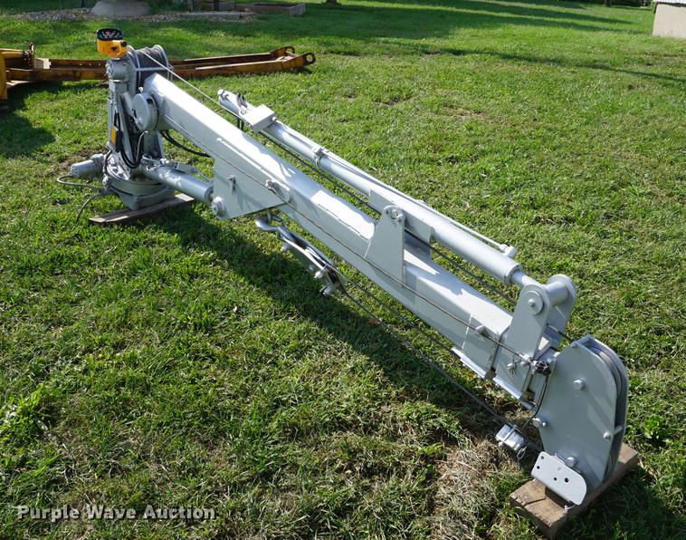 image for item DD6534 Stellar 5520 crane