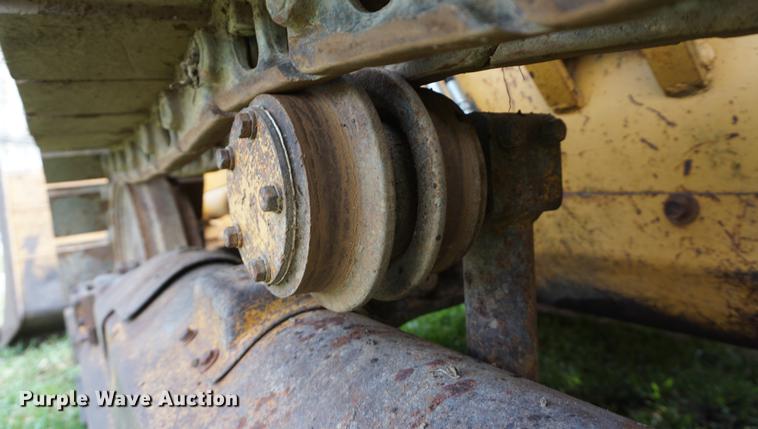 image for item DD6537 1974 Caterpillar D3 dozer