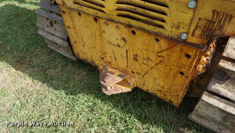 image for item DD6537 1974 Caterpillar D3 dozer