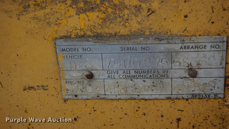 image for item DD6537 1974 Caterpillar D3 dozer