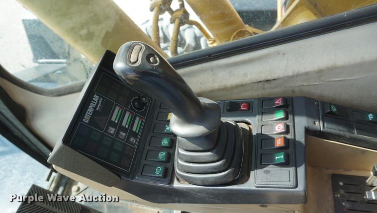 image for item DD6552 1995 Caterpillar M318 rubber tire excavator