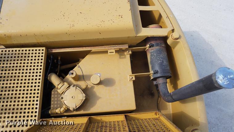 image for item DD6552 1995 Caterpillar M318 rubber tire excavator