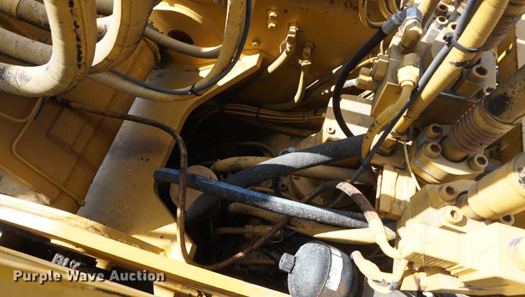 image for item DD6552 1995 Caterpillar M318 rubber tire excavator