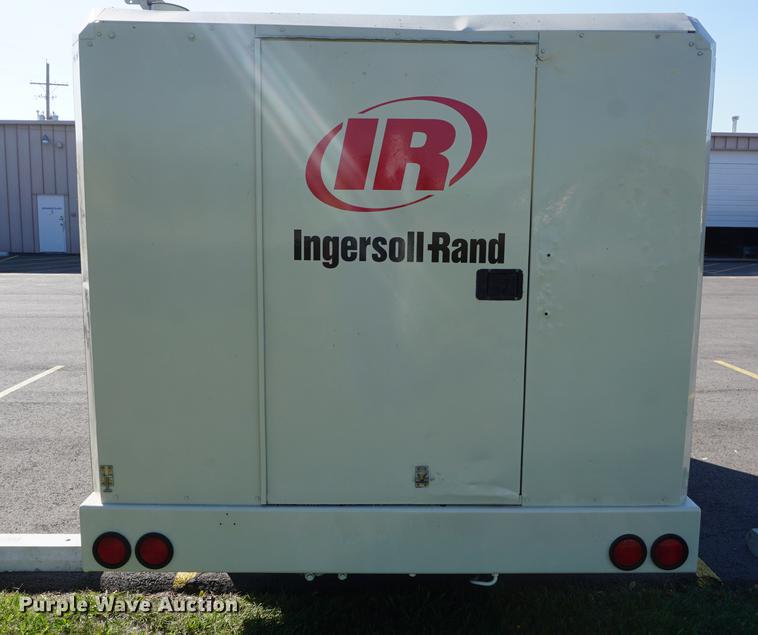 image for item DD6553 1996 Ingersoll Rand P1600WCJ air compressor