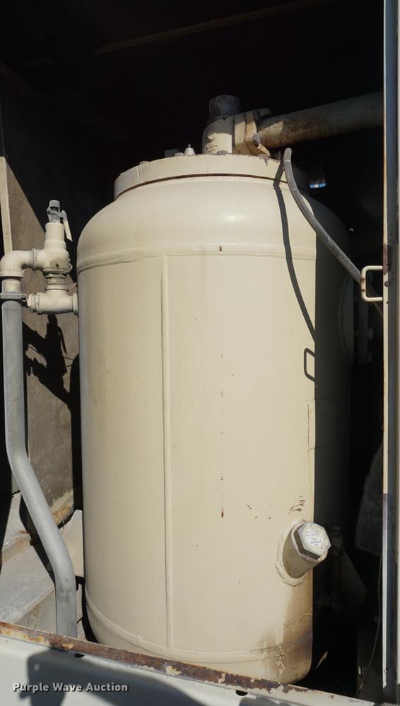 image for item DD6553 1996 Ingersoll Rand P1600WCJ air compressor