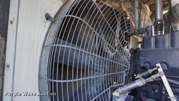 image for item DD6553 1996 Ingersoll Rand P1600WCJ air compressor