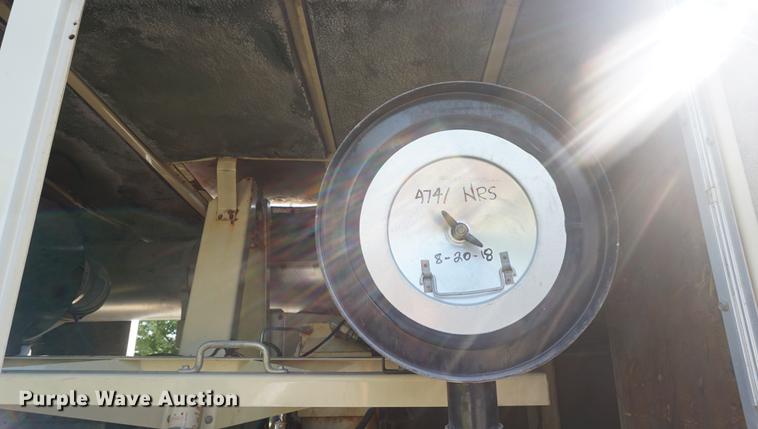 image for item DD6553 1996 Ingersoll Rand P1600WCJ air compressor