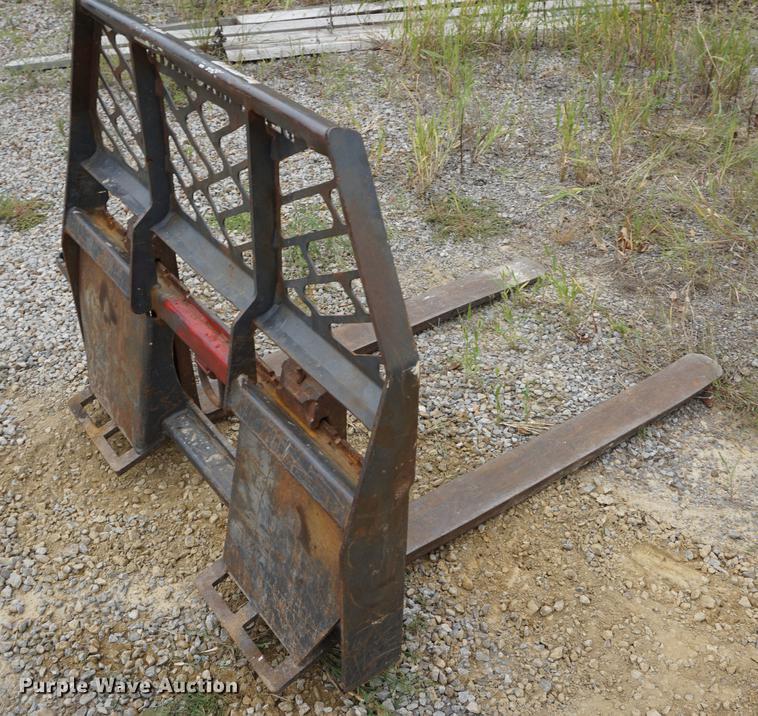 image for item DD6560 48"L skid steer pallet forks