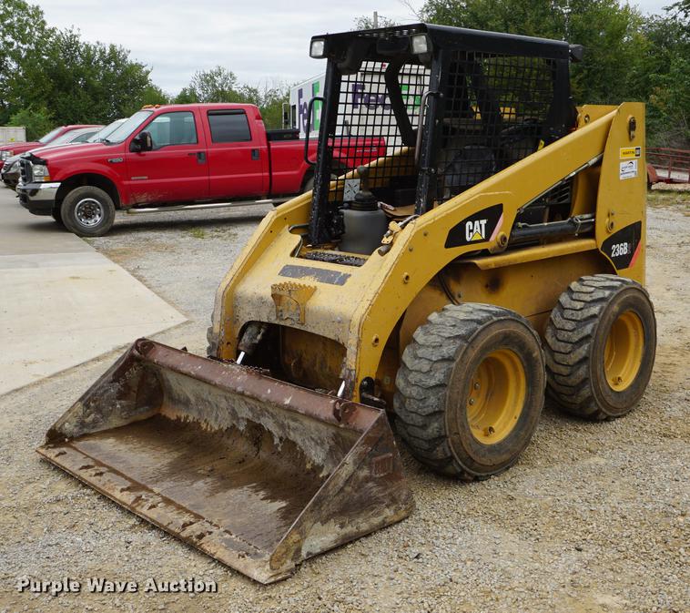 image for item DD6561 2007 Caterpillar 236B2 skid steer