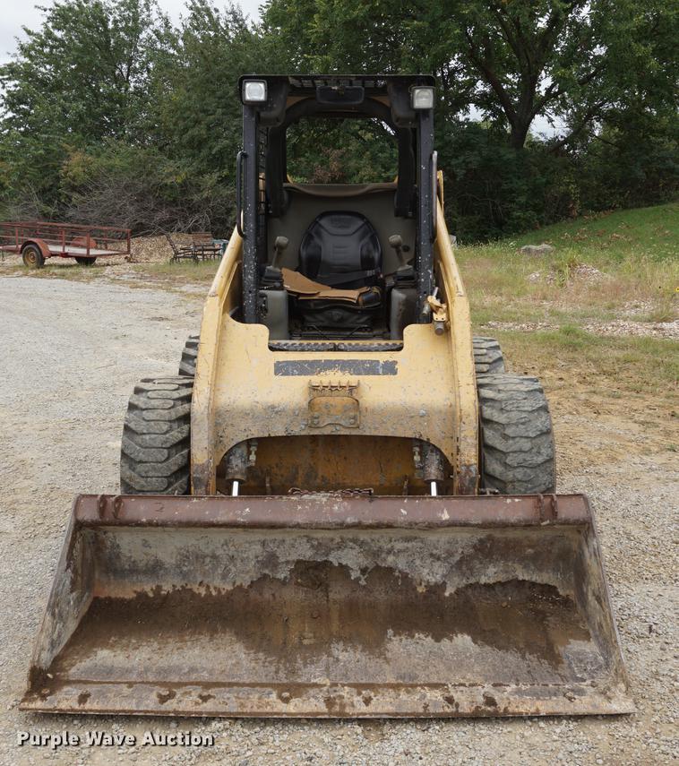 image for item DD6561 2007 Caterpillar 236B2 skid steer