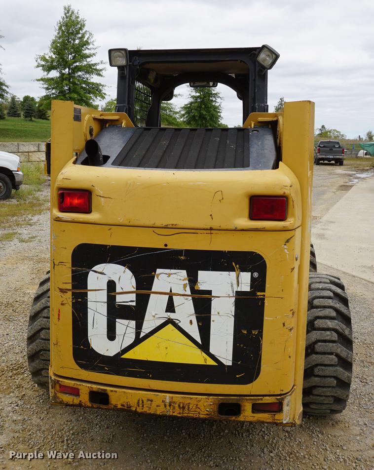 image for item DD6561 2007 Caterpillar 236B2 skid steer