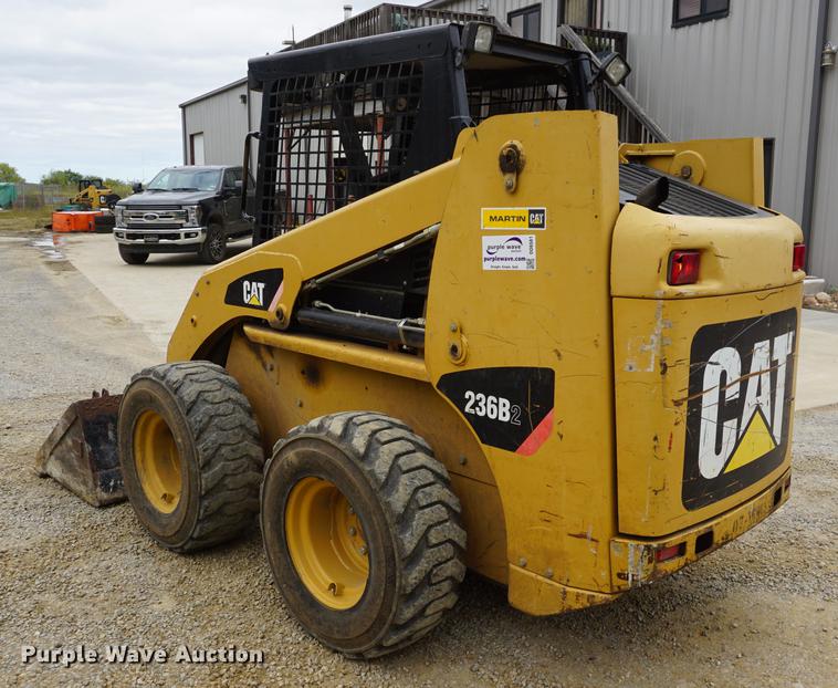 image for item DD6561 2007 Caterpillar 236B2 skid steer
