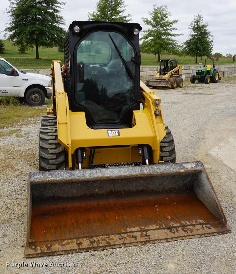 image for item DD6562 2015 Caterpillar 236D skid steer