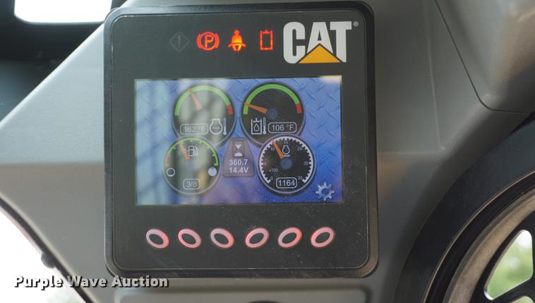 image for item DD6562 2015 Caterpillar 236D skid steer