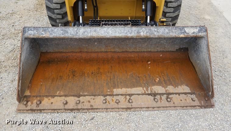 image for item DD6562 2015 Caterpillar 236D skid steer