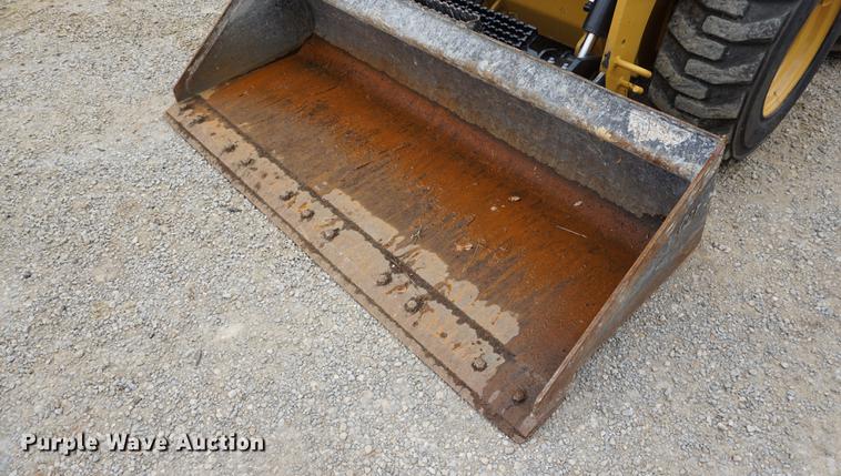 image for item DD6562 2015 Caterpillar 236D skid steer