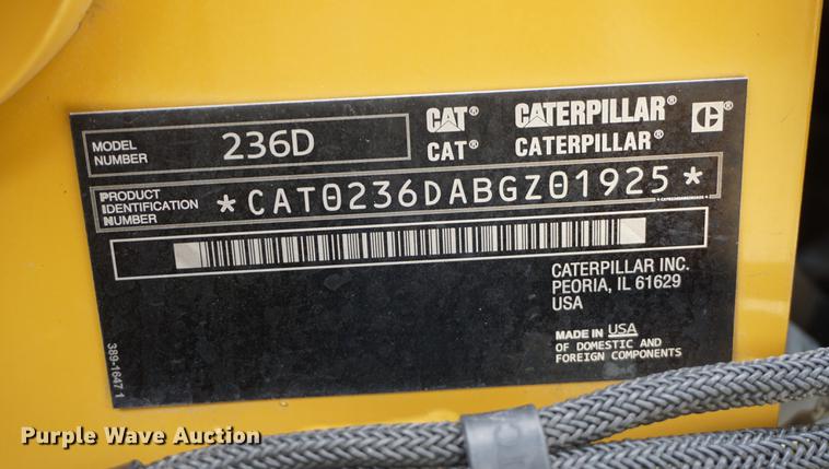 image for item DD6562 2015 Caterpillar 236D skid steer