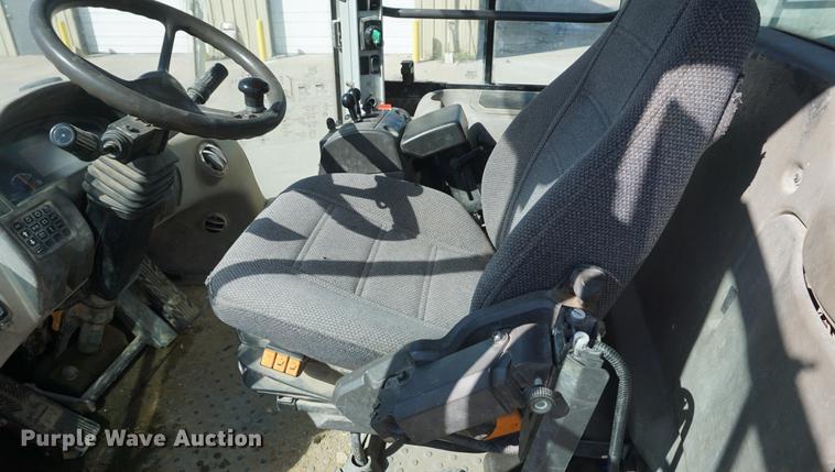 image for item DD6589 2008 Volvo L180F wheel loader