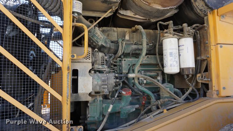 image for item DD6589 2008 Volvo L180F wheel loader