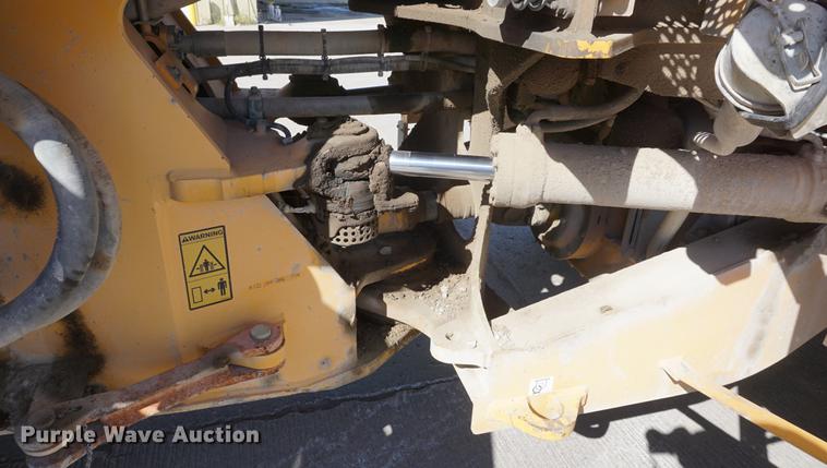 image for item DD6589 2008 Volvo L180F wheel loader
