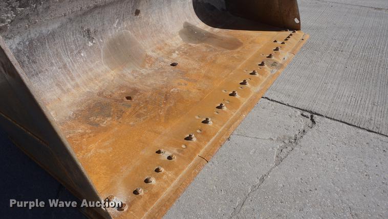 image for item DD6589 2008 Volvo L180F wheel loader