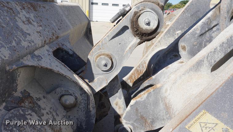 image for item DD6589 2008 Volvo L180F wheel loader