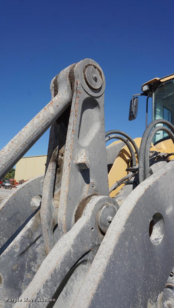 image for item DD6589 2008 Volvo L180F wheel loader