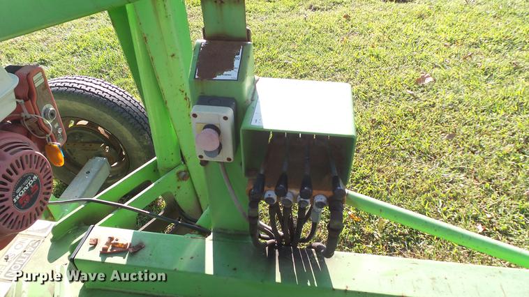 image for item DD7394 1998 Niftylift TM34HGE boom lift